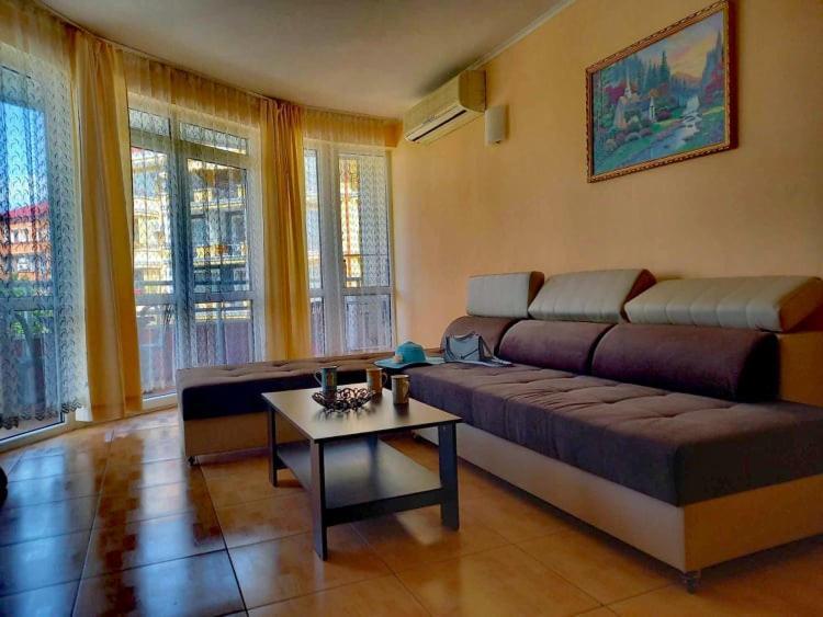 Central Plaza Apartment Sunny Beach Exterior photo